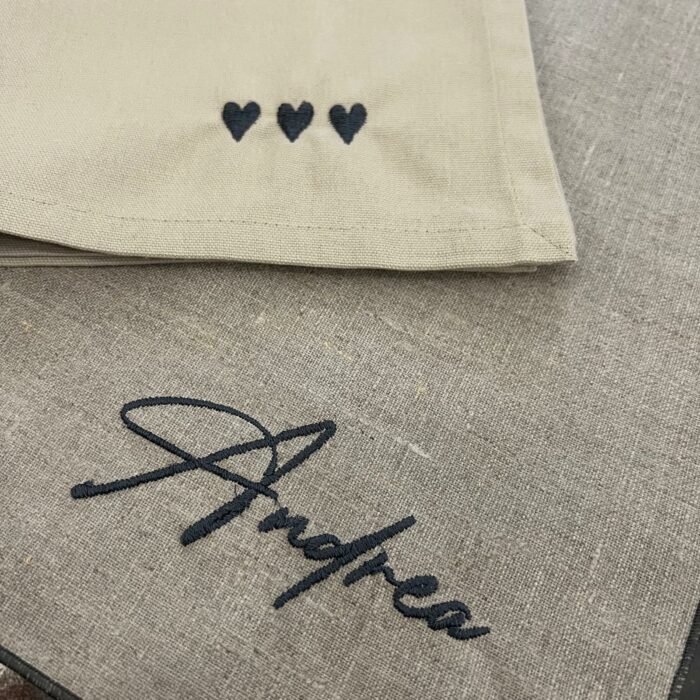 Tovaglietta personalizzabile sabbia-grigio - immagine 3