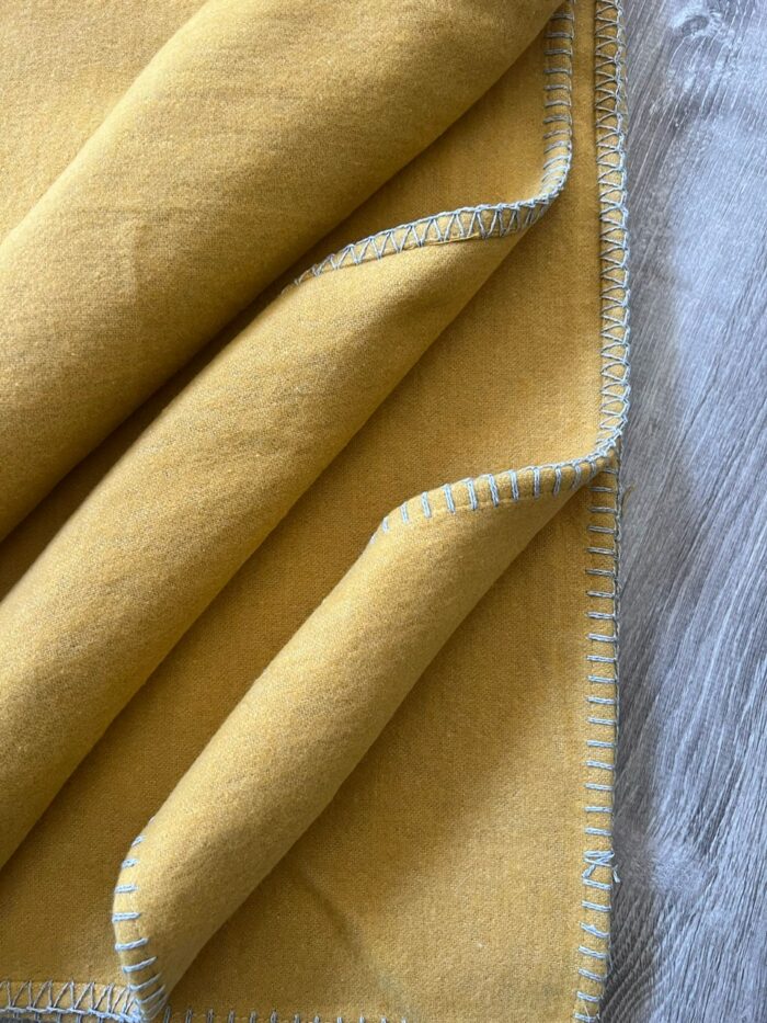 Plaid basic giallo senape
