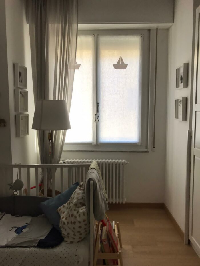 Modello tenda con applicazione barca - lino leggero - immagine 4