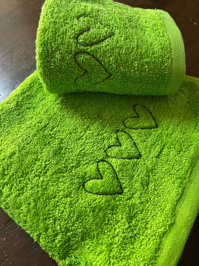 Set spugne cuori verde acido