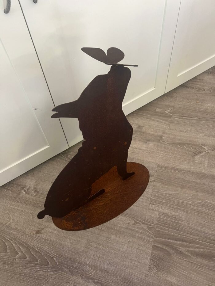 Bulldog francese in ferro con farfalla - immagine 2