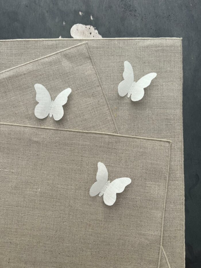 Tovaglietta americana in lino antimacchia farfalle